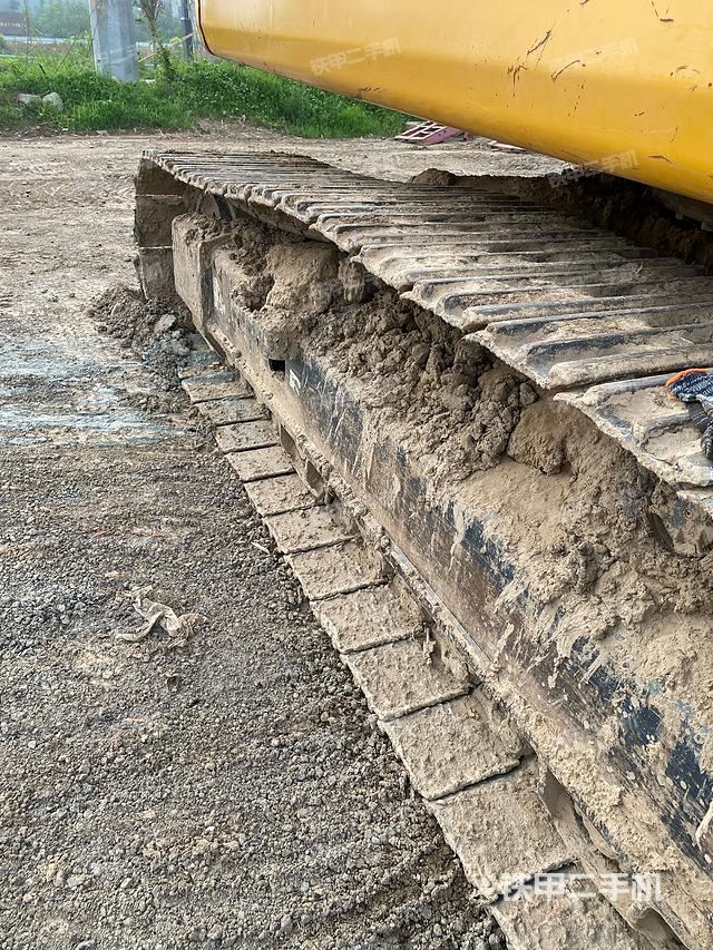 单侧履带整体（整机外观）