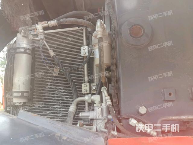 散熱器室(大件艙室) 散熱器室(大件艙室)