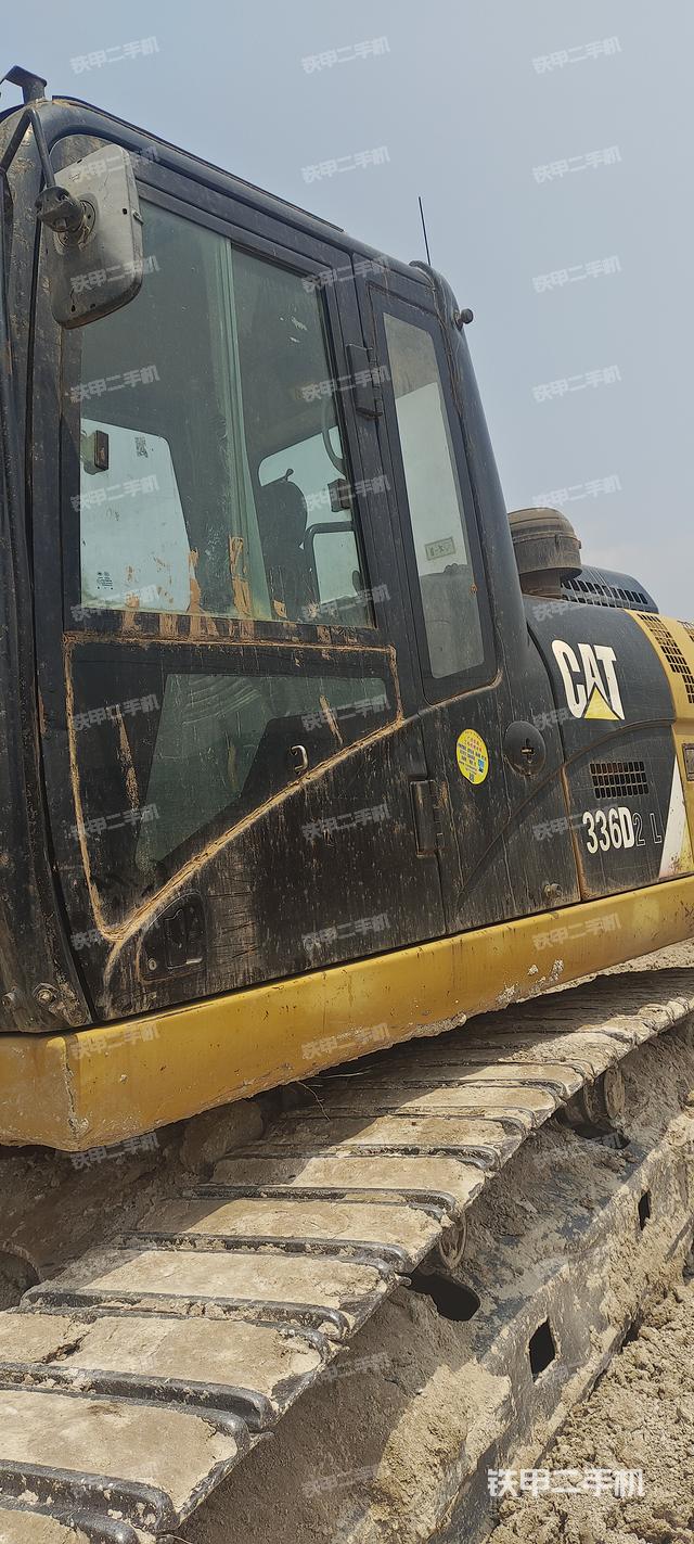 驾驶室整体（整机外观）