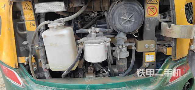 发动机整体俯视（整机外观）