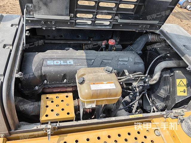 发动机整体俯视（整机外观）