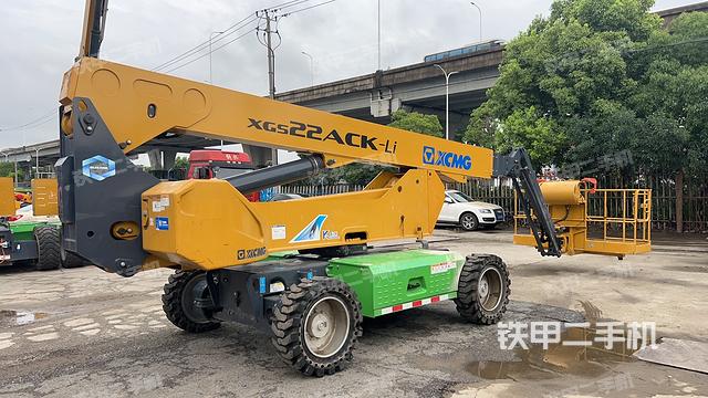 整机右后45°（设备外观及核心部件）