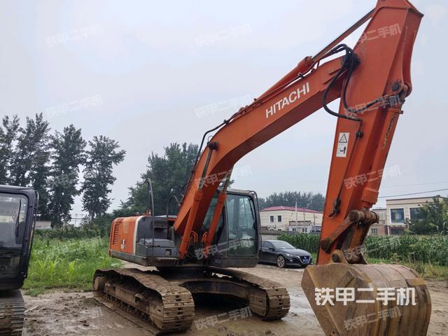 右前45(整機外觀) 右前45(整機外觀)