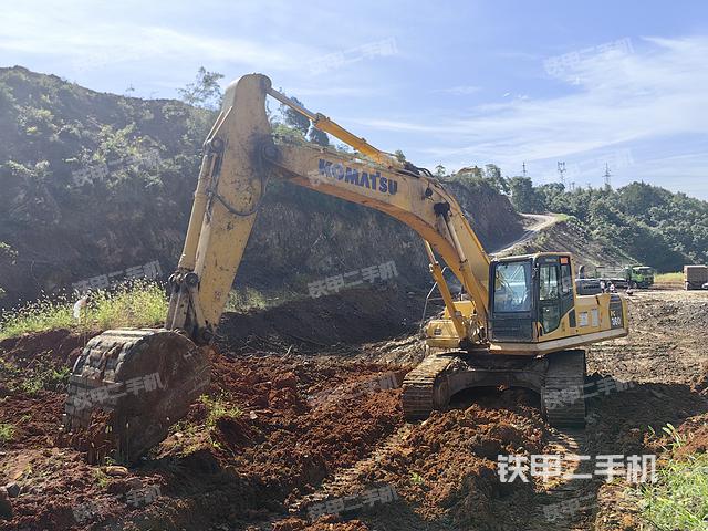 小松PC360-8M0挖掘机