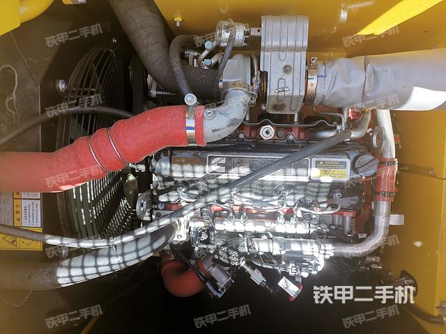 发动机整体俯视（整机外观）