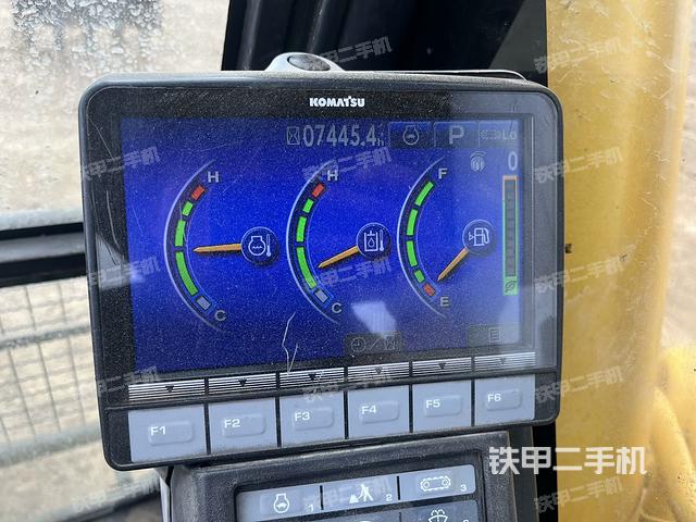 小時(shí)表（駕駛室部分）