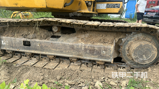 单侧履带整体（整机外观）