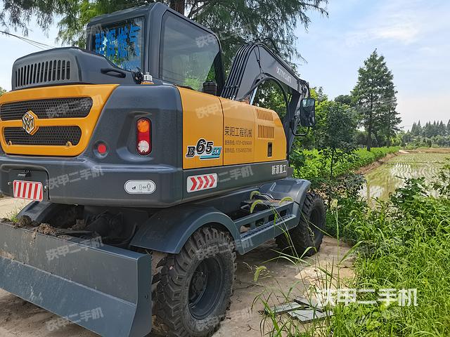 整机右后45°（整机外观）