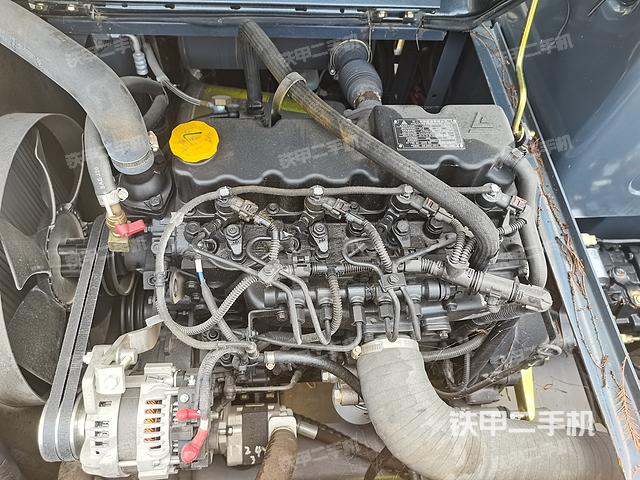 发动机整体俯视（整机外观）