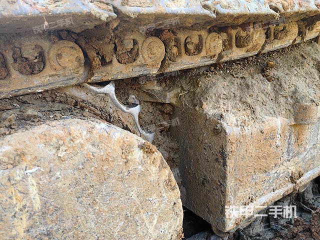 单侧履带整体（整机外观）