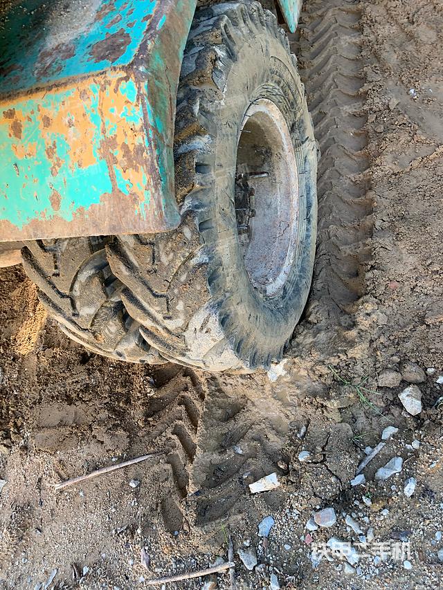 单侧履带整体（整机外观）