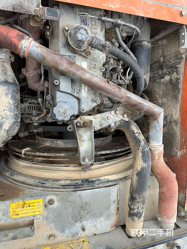 发动机整体俯视（整机外观）