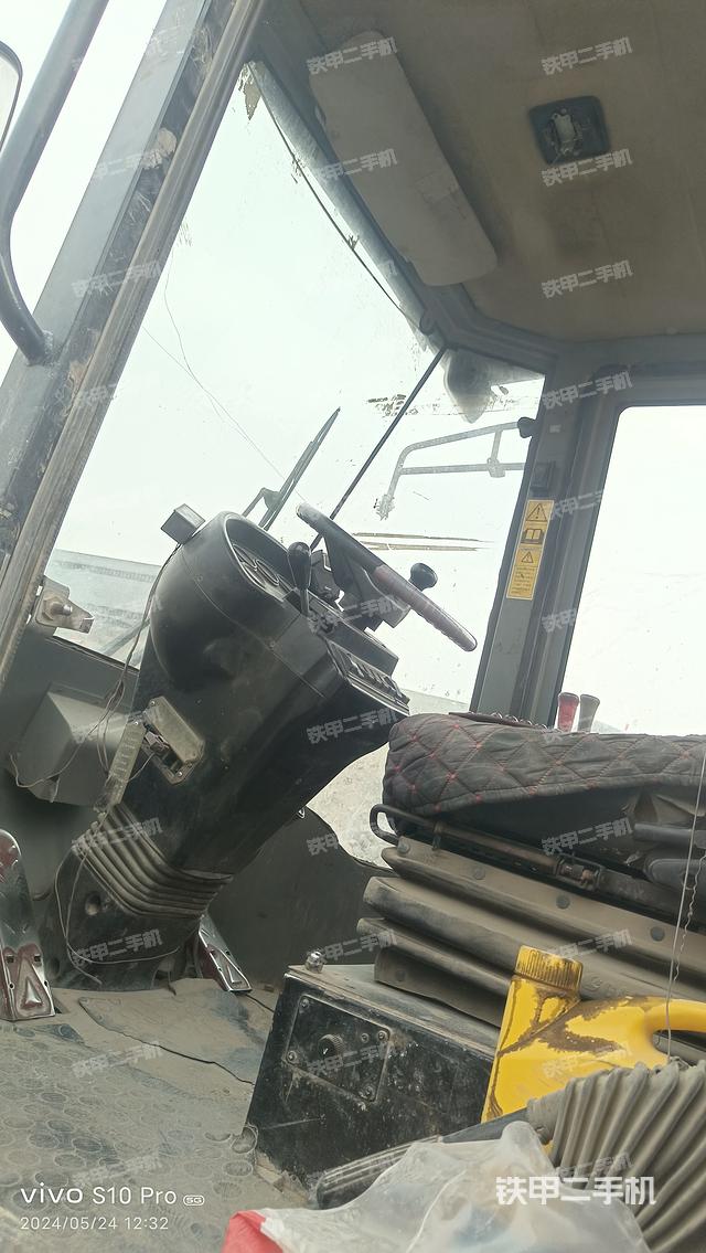 驾驶室工作台（整机外观及大件）