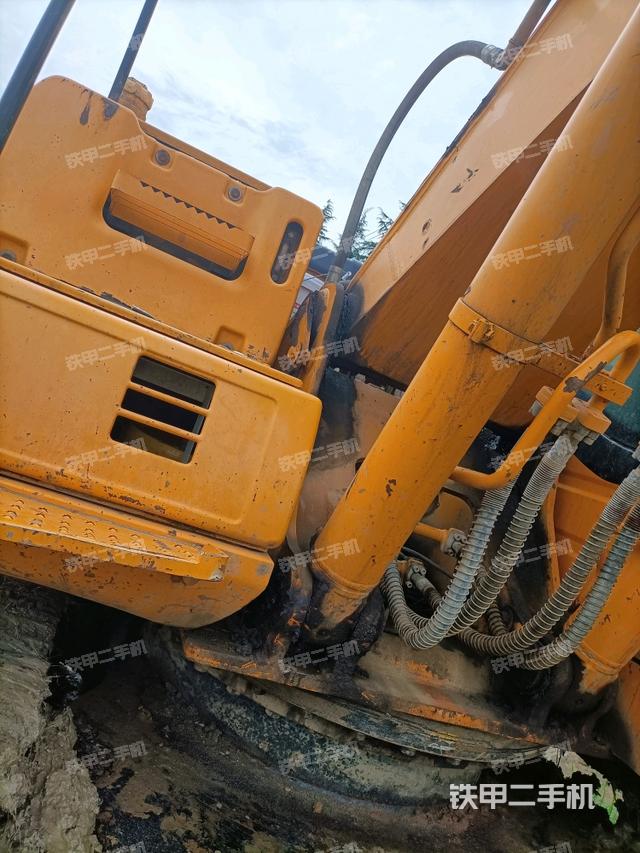 大臂根部?斜視（工作和回轉(zhuǎn)裝置）