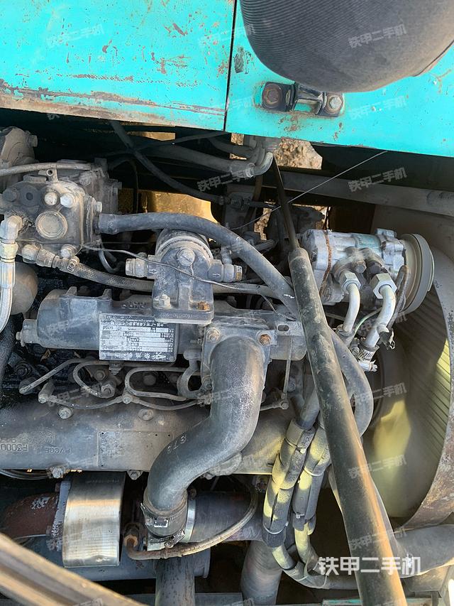 发动机整体俯视（整机外观）