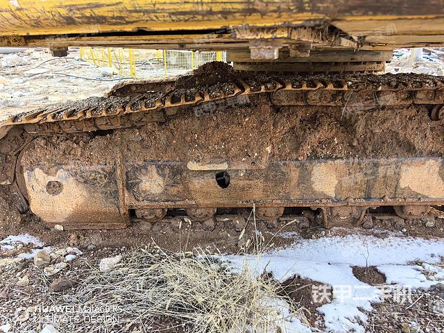 单侧履带整体（整机外观）