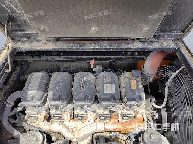 发动机整体俯视（整机外观）