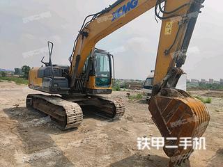 徐工XE135D挖掘机实拍图片
