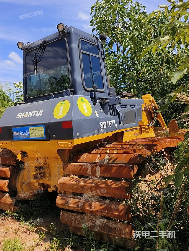 整机右后45°（设备外观及核心部件）