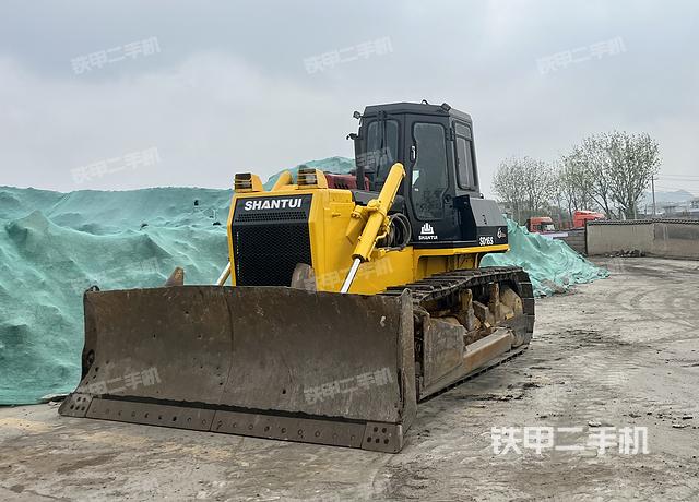 整机左侧（设备外观及核心部件）