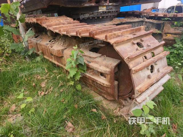 单侧履带整体（整机外观）