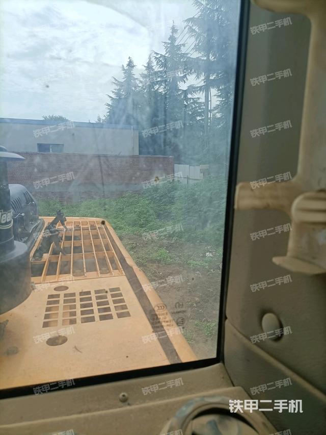 后窗玻璃角標(biāo)（駕駛室部分）