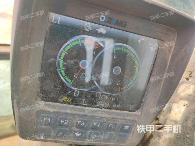 小時表(駕駛室部分) 小時表(駕駛室部分)