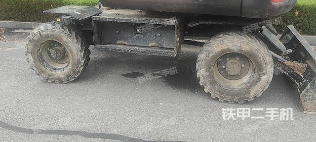 单侧履带整体（整机外观）