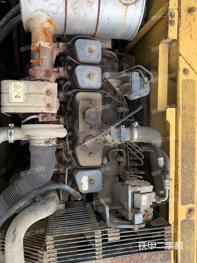 发动机整体俯视（整机外观）