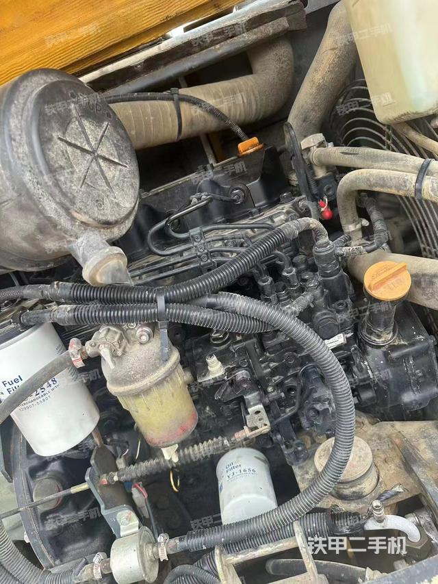 发动机整体俯视（整机外观）