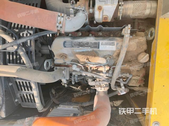 發(fā)動機室(上車部件) 發(fā)動機室(上車部件)