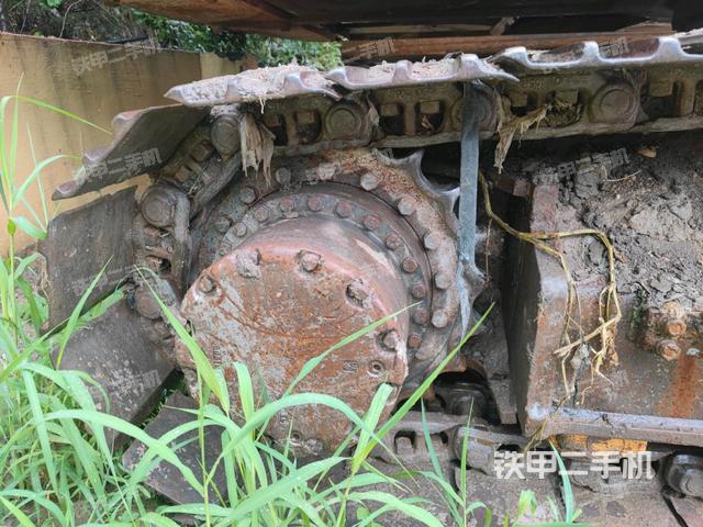 左驅(qū)動輪(行走機構(gòu)) 左驅(qū)動輪(行走機構(gòu))