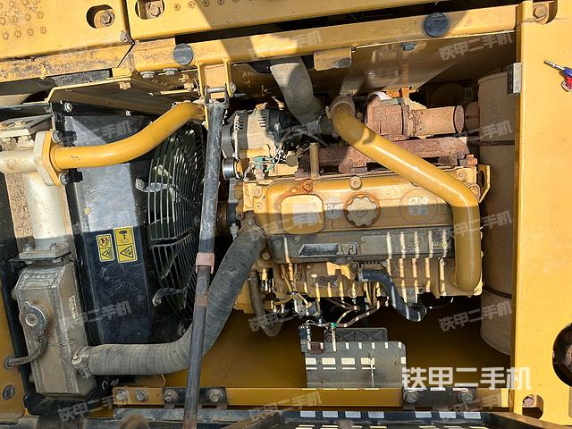 发动机整体俯视（整机外观）