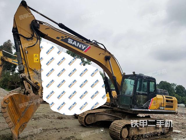 三一重工SY245H挖掘机