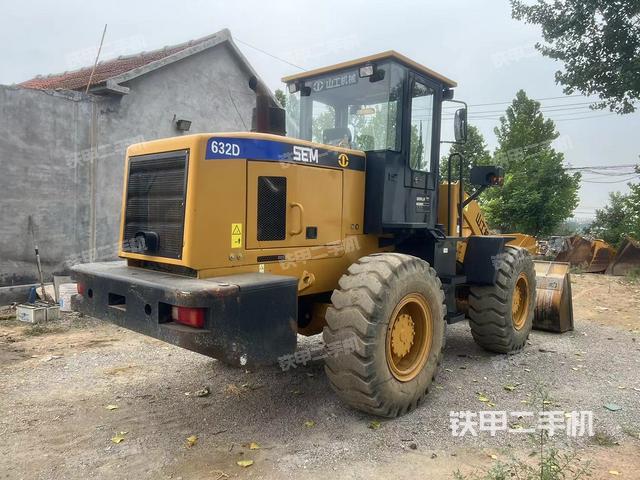 整机右后45°（整机外观及大件）