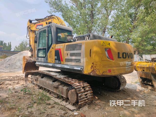 右后45(整機(jī)外觀) 右后45(整機(jī)外觀)