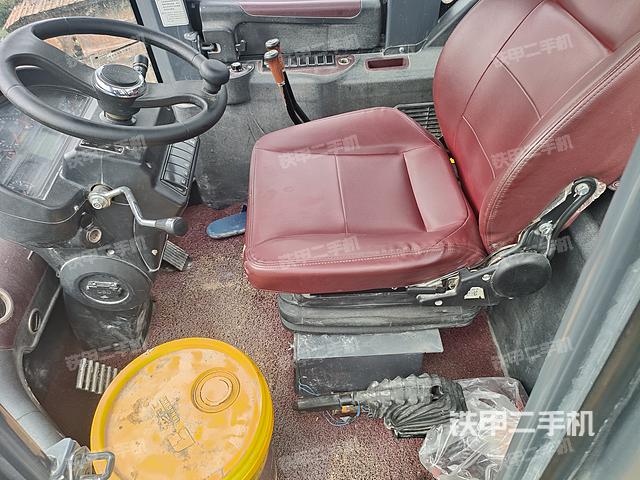 驾驶室工作台（整机外观及大件）