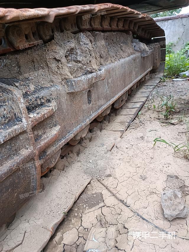 单侧履带整体（整机外观）