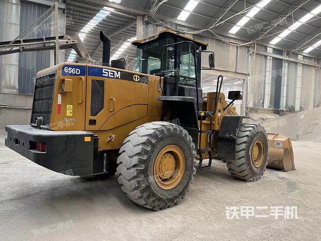 整机右后45°（整机外观及大件）