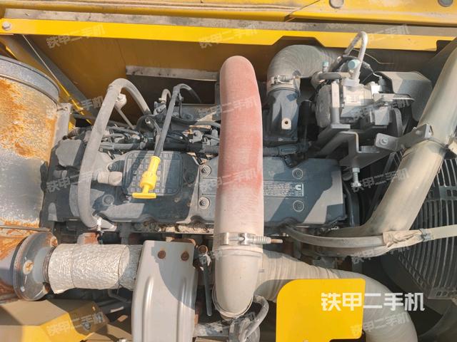 發(fā)動(dòng)機(jī)室(上車部件) 發(fā)動(dòng)機(jī)室(上車部件)
