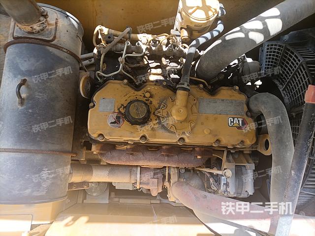 发动机整体俯视（整机外观）