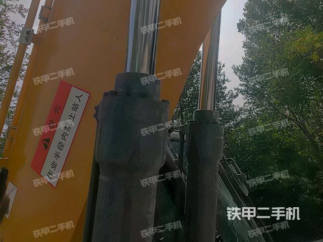 大臂油缸整體?豎拍(工作和回轉(zhuǎn)裝置) 大臂油缸整體?豎拍(工作和回轉(zhuǎn)裝置)