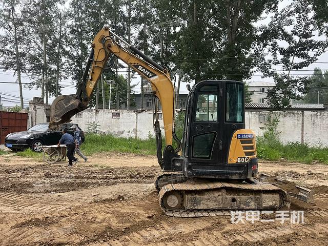 三一重工SY55U挖掘机