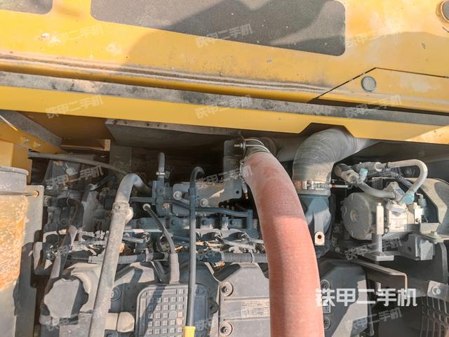 水箱+風(fēng)扇特寫(上車部件) 水箱+風(fēng)扇特寫(上車部件)