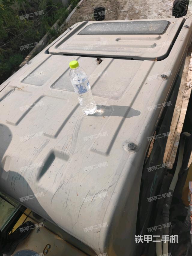 駕駛室頂部俯視(上車部件) 駕駛室頂部俯視(上車部件)