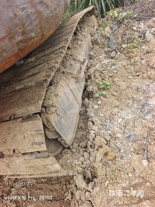 单侧履带整体（整机外观）