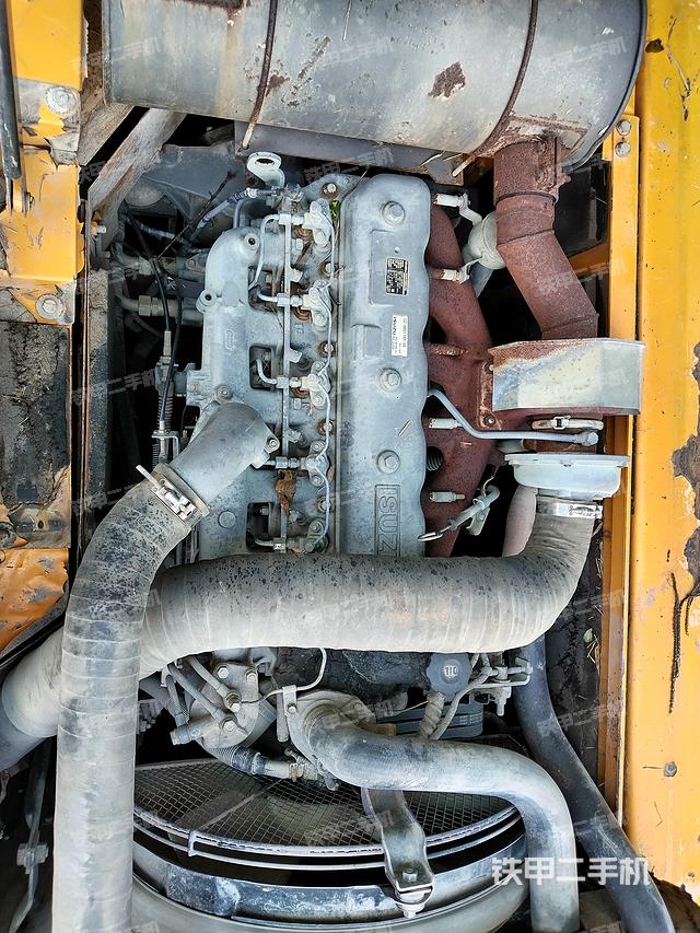 发动机整体俯视（整机外观）