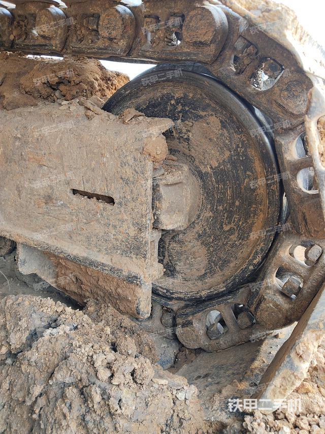 单侧履带整体（整机外观）