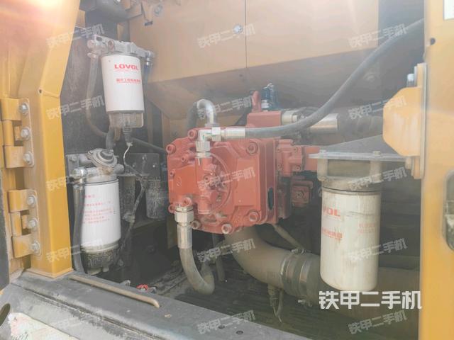 液壓泵斜45?左(大件艙室) 液壓泵斜45?左(大件艙室)