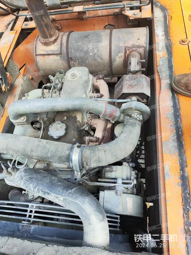 发动机整体俯视（整机外观）